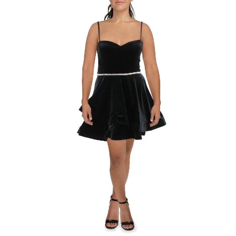 B. Darlin Womens Juniors Cocktail Mini Fit & Flare Dress