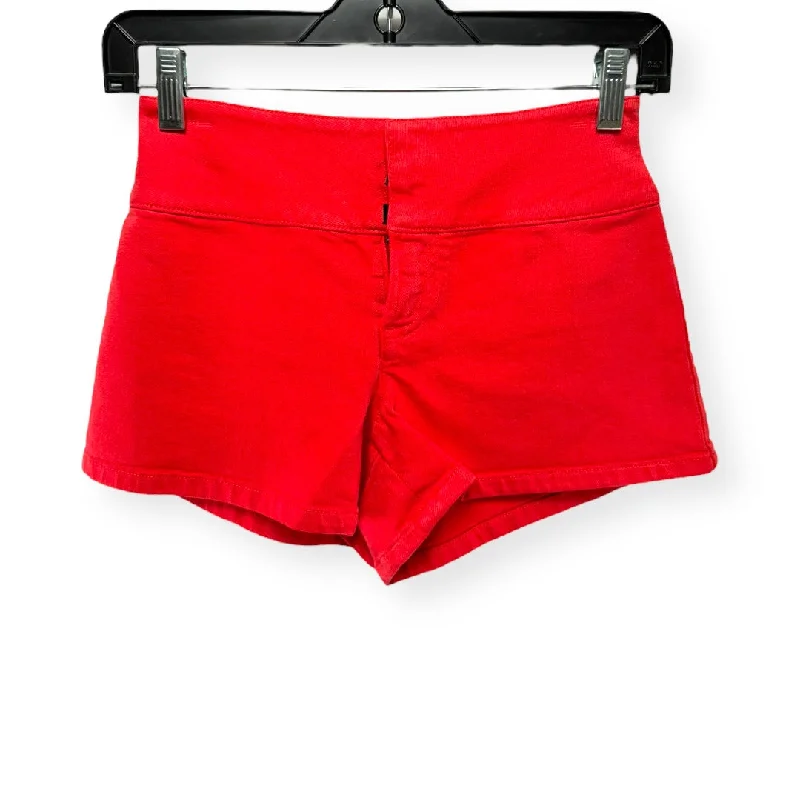 Red Shorts Alice + Olivia, Size 0