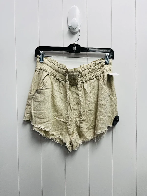 Tan Shorts REWASH, Size L