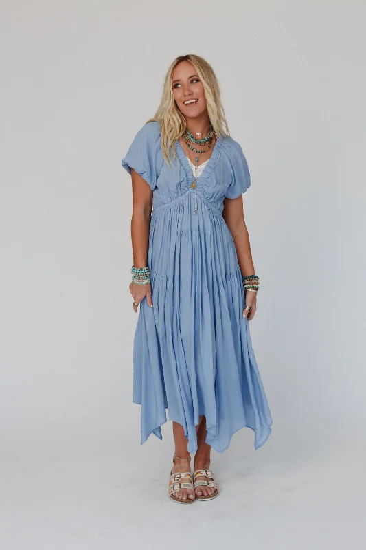 Tulip Twist Maxi Dress - Blue