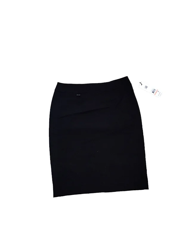 Black Skirt Mini & Short Calvin Klein, Size 2