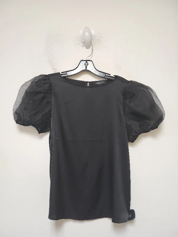 Top Short Sleeve By Rachel Zoe In Black, Size: M